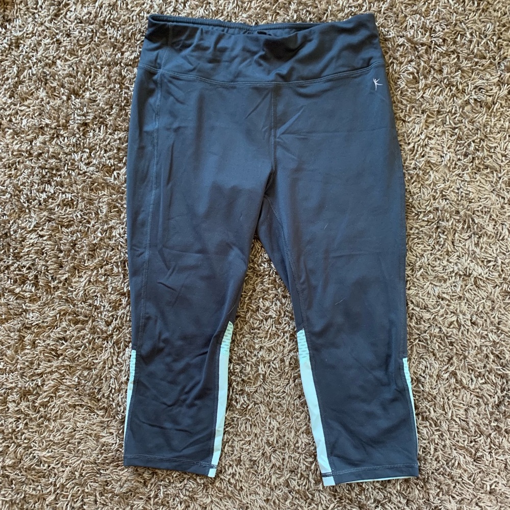 Cropped athletic legging